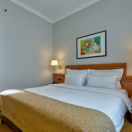 Hotel My 4*