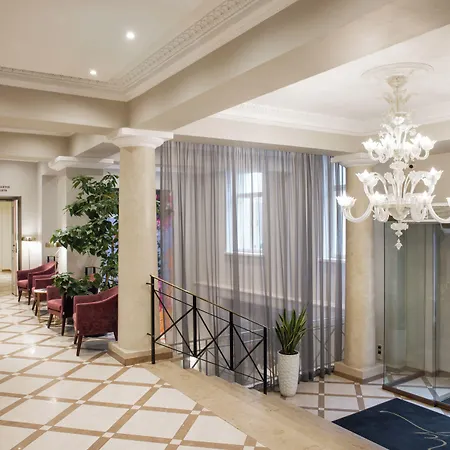 Hotel My 4*