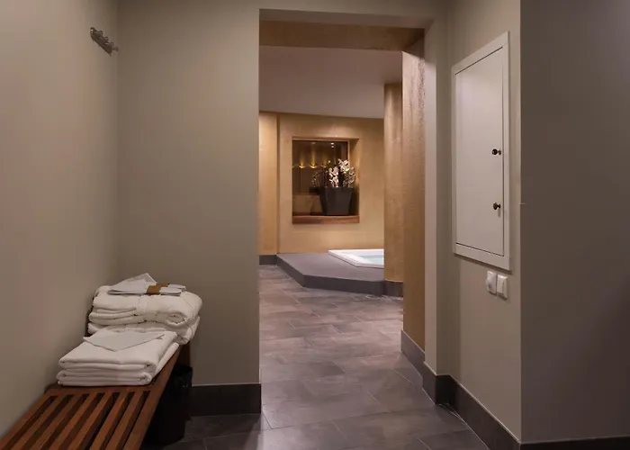 호텔 마이 시티 4*