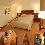 Hotel My 4*