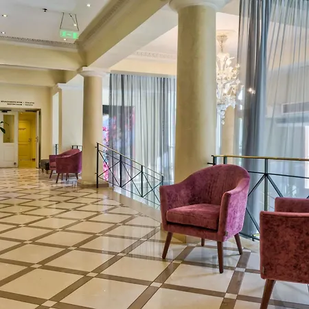 Hotel My